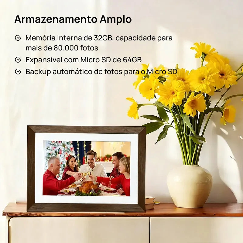 Porta-Retratos Digital Frameo 25.7cm com Moldura de Madeira, Fácil Instalação e Memória de 32GB para Fotos, memórias vivas e especiais