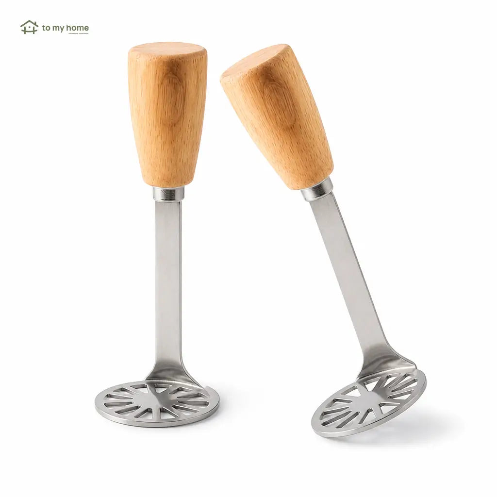 Kit com 2 amassadores mini de inox 430 com cabo de madeira para batata, abacate, feijão e purês caseiros na cozinha diária prática