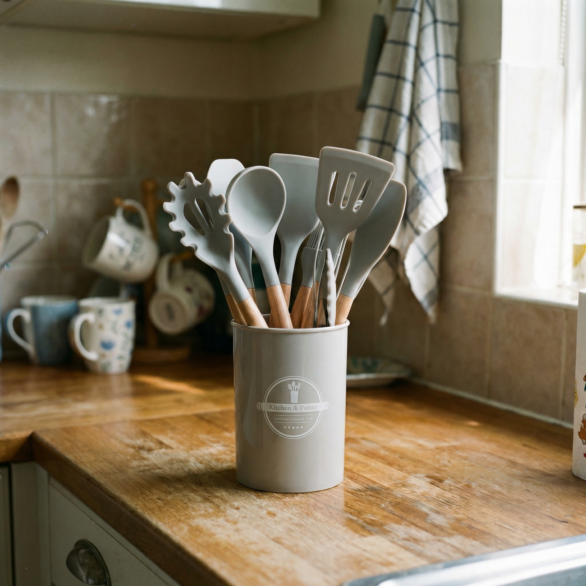 Kit 12 Utensílios de Silicone com Suporte – Proteja Suas Panelas e Organize Sua Cozinha