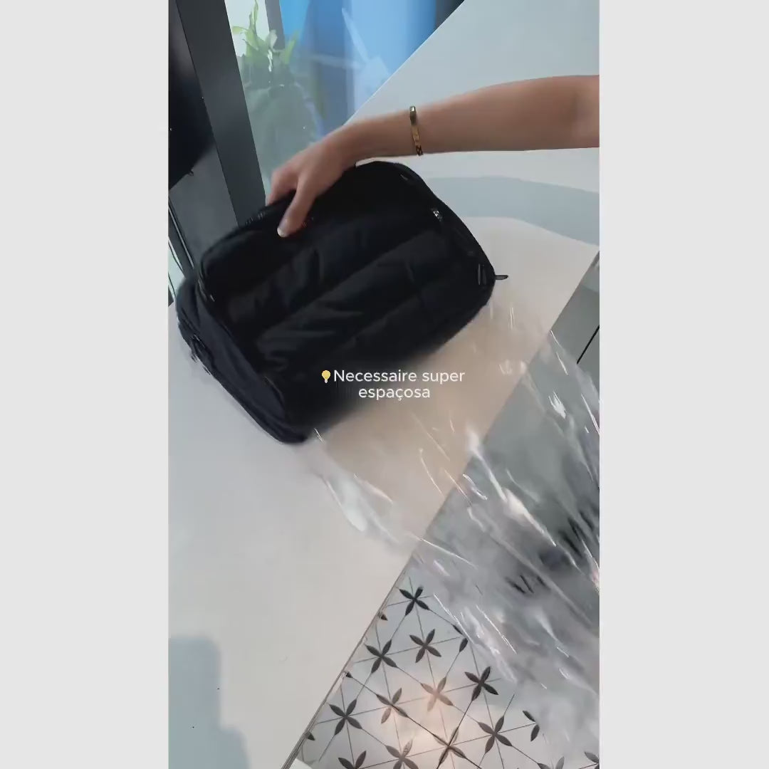 Necessaire de viagem impermeável 4 em 1 com grande capacidade para cosméticos, higiene pessoal e acessórios femininos na mala de mão